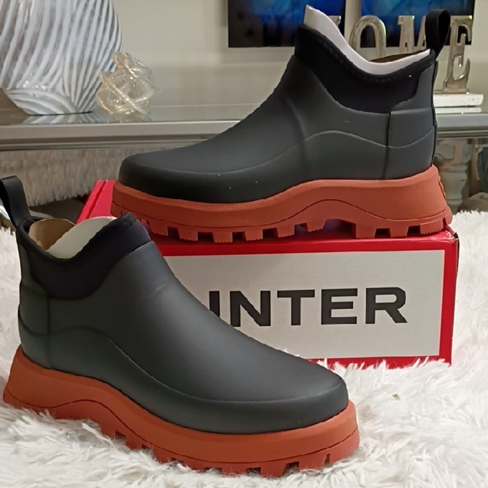 Hunter Women's Sz 6 Explorer Ankle Boot New With Box